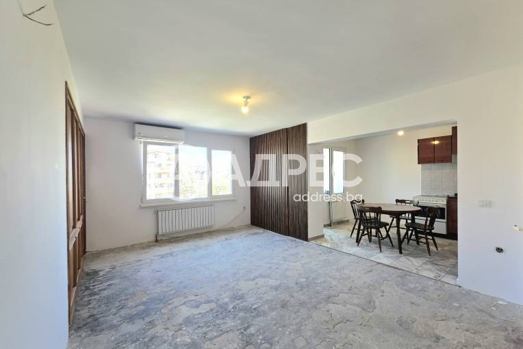 Тристаен апартамент, София, Овча купел, 689693, Снимка 1