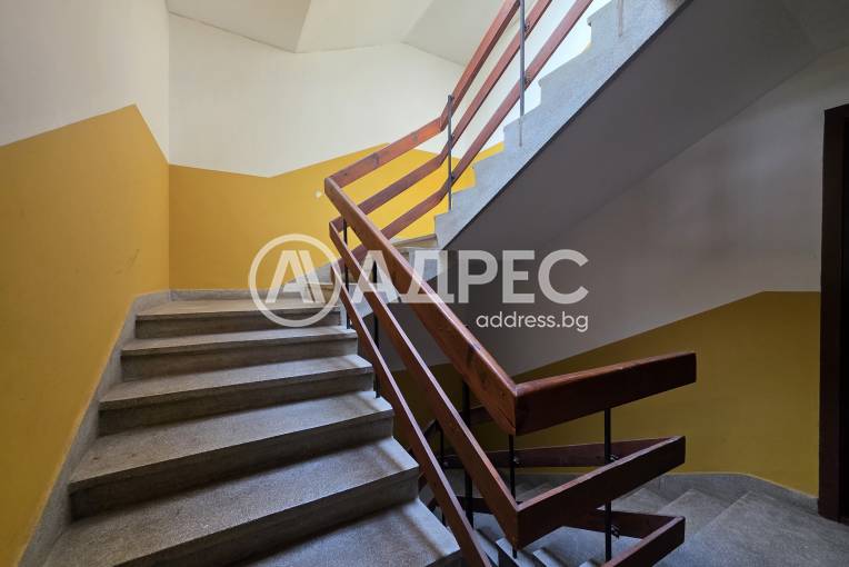 Тристаен апартамент, София, Овча купел, 689693, Снимка 13