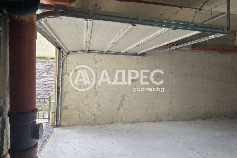 Паркомясто/Гаражна клетка, Варна, Бриз, 700693, Снимка 1