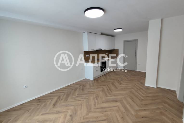 Тристаен апартамент, Варна, Възраждане 2, 684695, Снимка 3