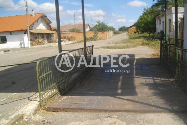 Стопанска сграда/Ферма, Стефаново, 700695, Снимка 2