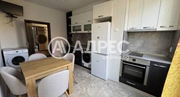 Тристаен апартамент, Благоевград, Широк център, 512696, Снимка 1