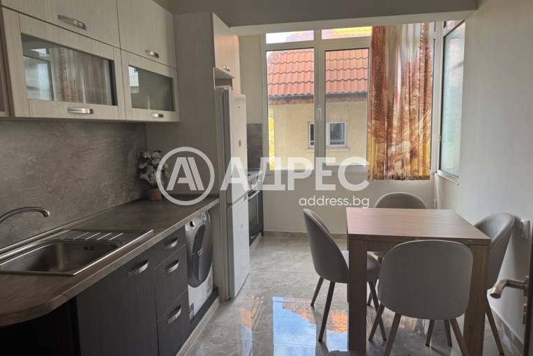 Тристаен апартамент, Благоевград, Широк център, 512696, Снимка 3