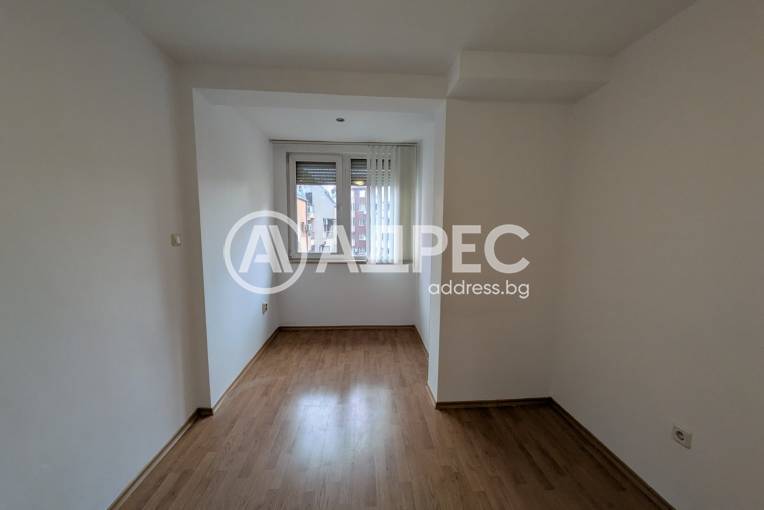 Тристаен апартамент, Варна, Гранд Мол Варна, 683696, Снимка 5