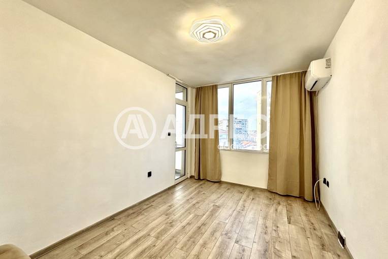 Тристаен апартамент, Хасково, Училищни, 679697, Снимка 7