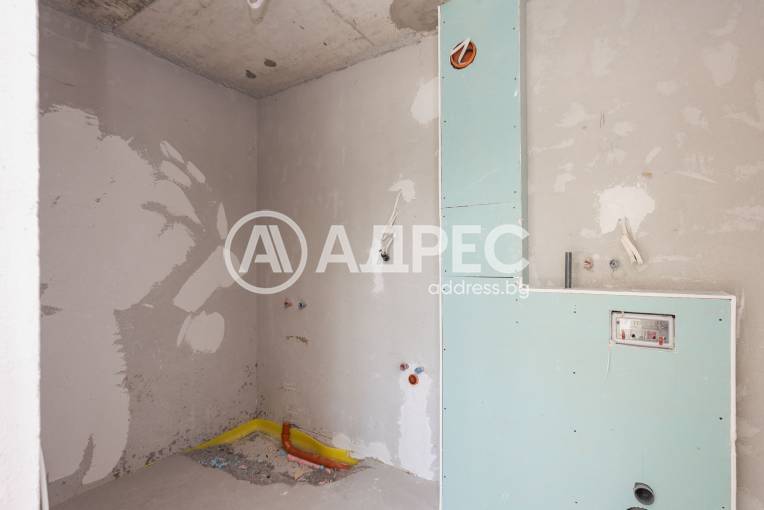 Тристаен апартамент, Варна, м-ст Свети Никола, 695697, Снимка 17