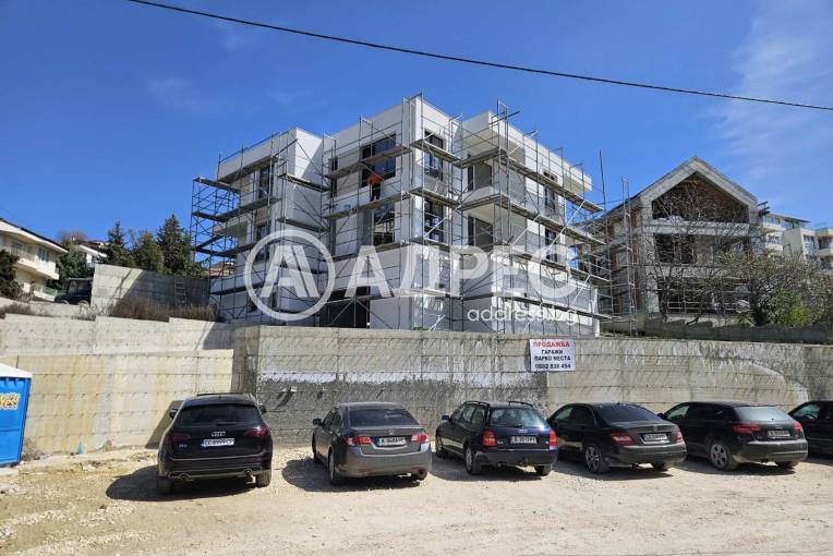 Двустаен апартамент, Варна, Бриз, 700697, Снимка 1