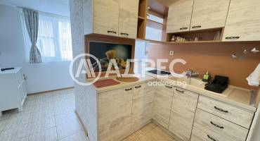 Двустаен апартамент, Варна, Нептун, 682698, Снимка 1