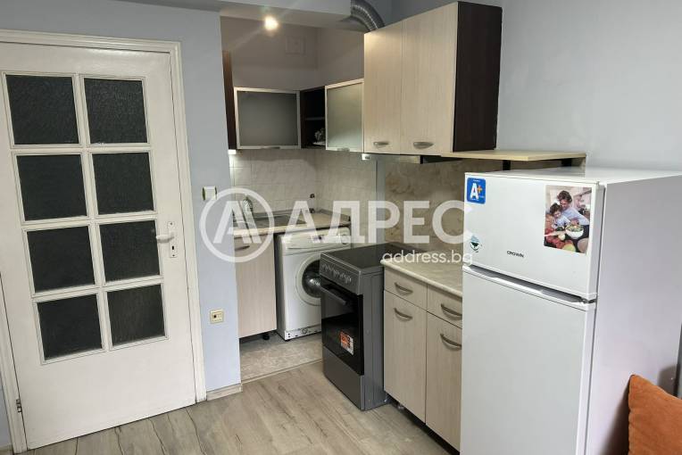 Двустаен апартамент, Варна, Зимно кино Тракия, 690698, Снимка 1