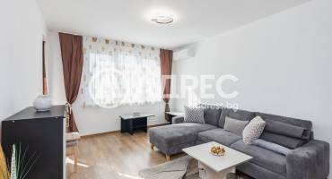 Тристаен апартамент, Варна, Зимно кино Тракия, 670699