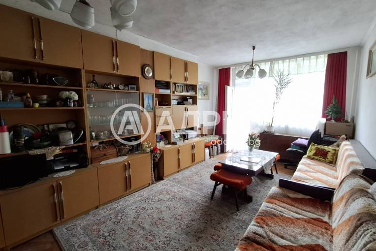 Многостаен апартамент, Габрово, Борово, 697700, Снимка 1