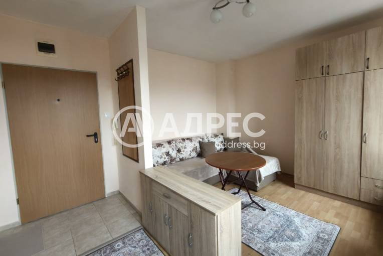 Едностаен апартамент, Варна, Колхозен пазар, 683701, Снимка 2