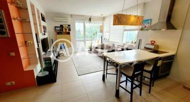 Тристаен апартамент, София, Лозенец, 679702, Снимка 1