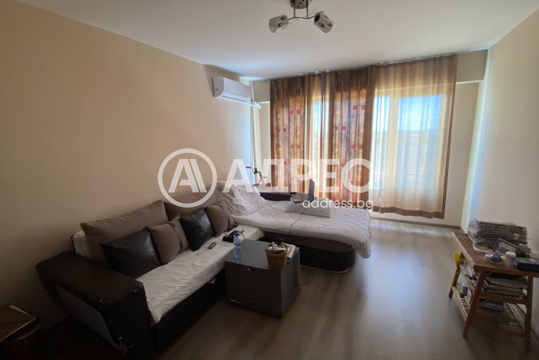 Тристаен апартамент, Хасково, Орфей, 655704, Снимка 1