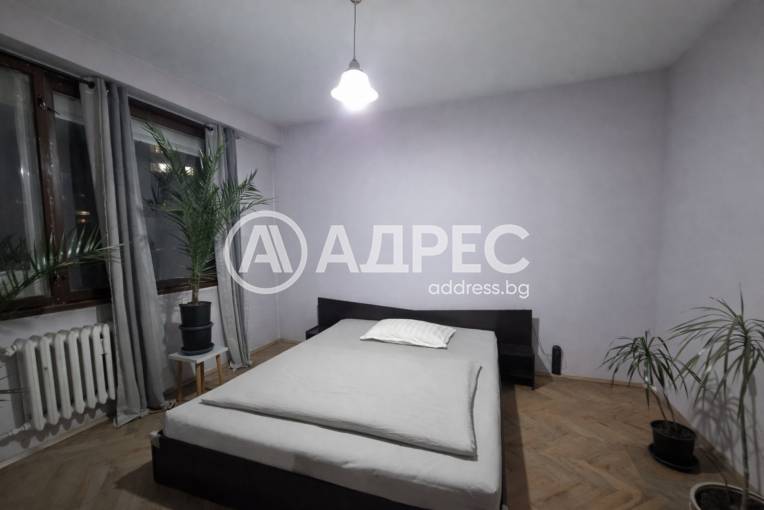 Двустаен апартамент, София, Сердика, 680704, Снимка 2