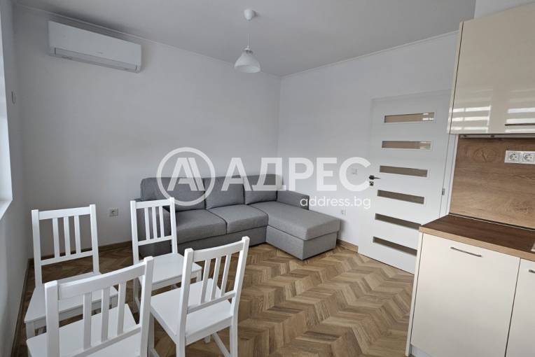 Двустаен апартамент, Варна, Чайка, 685704, Снимка 1