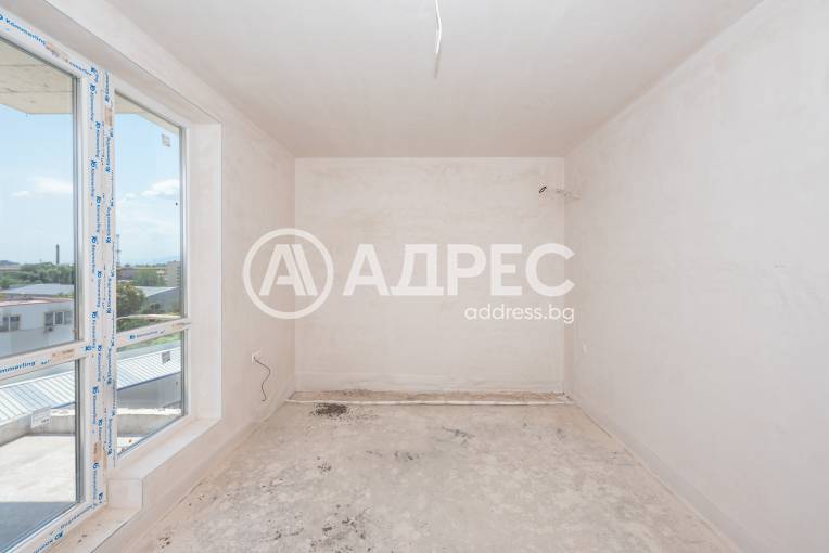 Тристаен апартамент, Пловдив, Кючук Париж, 696704, Снимка 1
