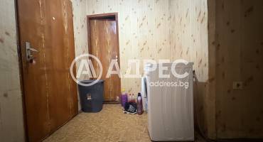 Двустаен апартамент, Нови пазар, 702704, Снимка 6