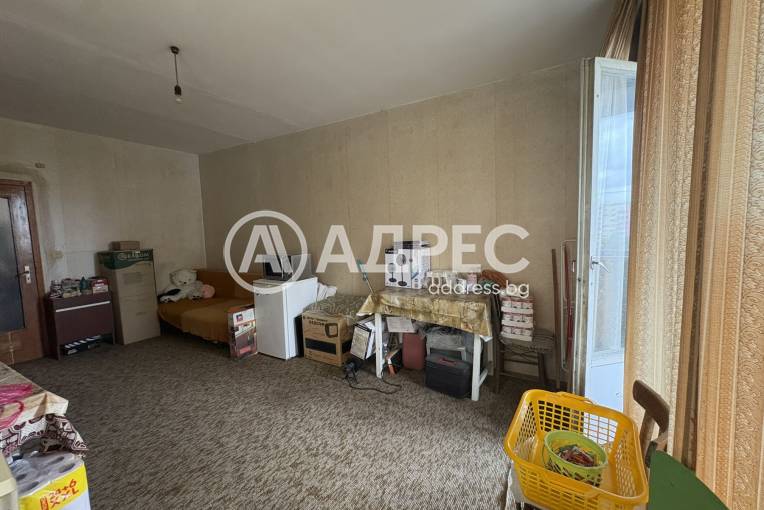 Двустаен апартамент, Нови пазар, 702704, Снимка 3