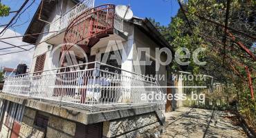 Къща/Вила, Варна, м-ст Боровец - юг, 592706, Снимка 1