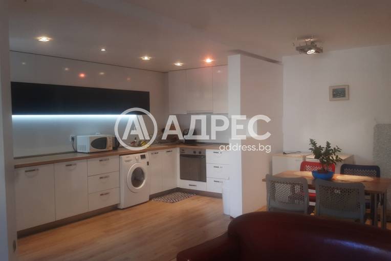 Тристаен апартамент, Пловдив, Младежки хълм, 627708, Снимка 8