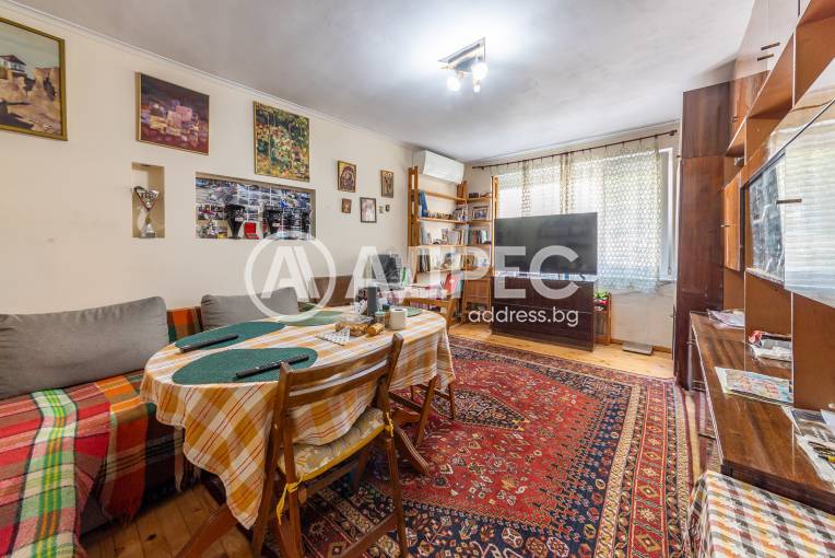 Тристаен апартамент, Варна, Лятно кино Тракия, 660709, Снимка 1