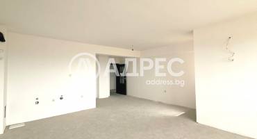 Тристаен апартамент, Карлово, 703710, Снимка 1
