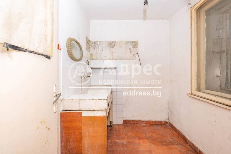 Многостаен апартамент, Пловдив, Мараша, 590711, Снимка 28