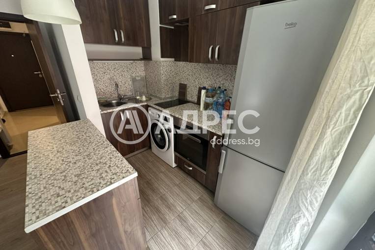 Двустаен апартамент, София, Гео Милев, 700711, Снимка 4