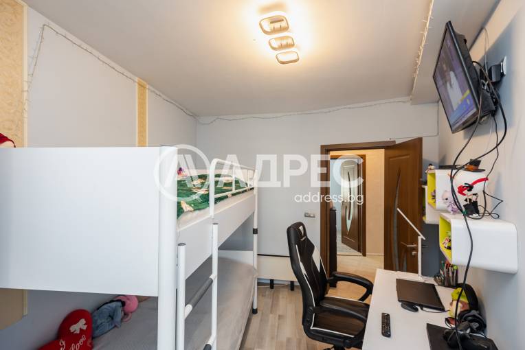 Тристаен апартамент, Варна, Техникумите, 699712, Снимка 16