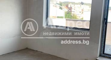Двустаен апартамент, Велико Търново, Център, 526713, Снимка 2