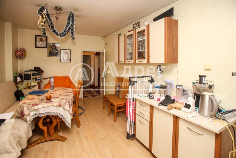 Многостаен апартамент, София, Карпузица, 609715, Снимка 2