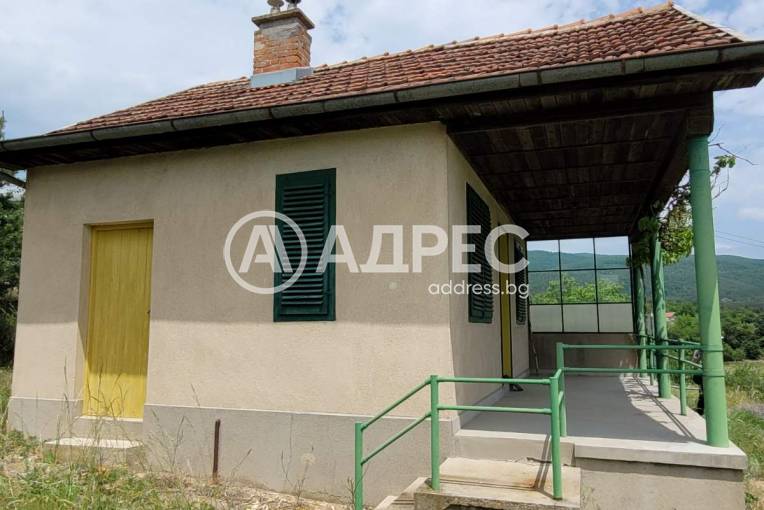 Къща/Вила, Калофер, 674715, Снимка 1