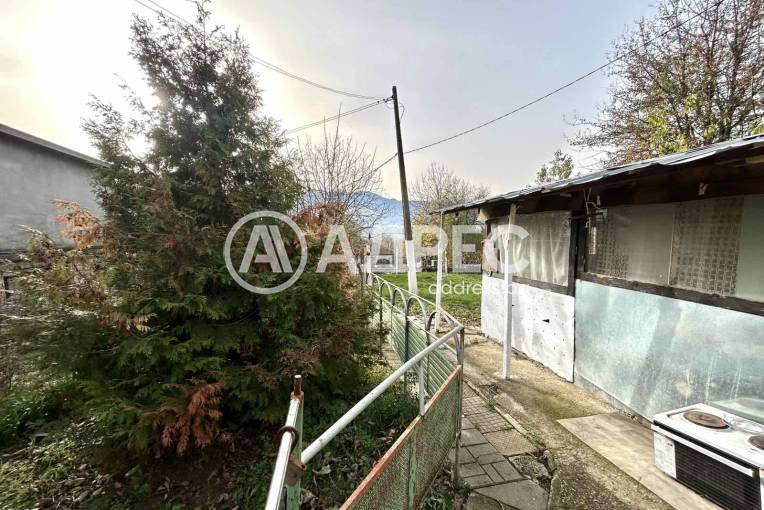 Къща/Вила, Враца, Студентски град, 676715, Снимка 2