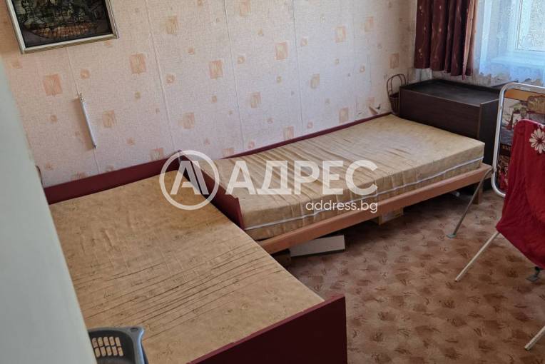 Тристаен апартамент, Велико Търново, Бузлуджа, 686715, Снимка 3