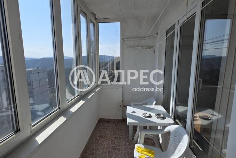 Тристаен апартамент, Велико Търново, Бузлуджа, 686715, Снимка 5