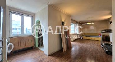 Тристаен апартамент, София, Разсадника, 688715, Снимка 1