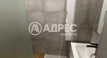 Тристаен апартамент, Велико Търново, Широк център, 700715, Снимка 6