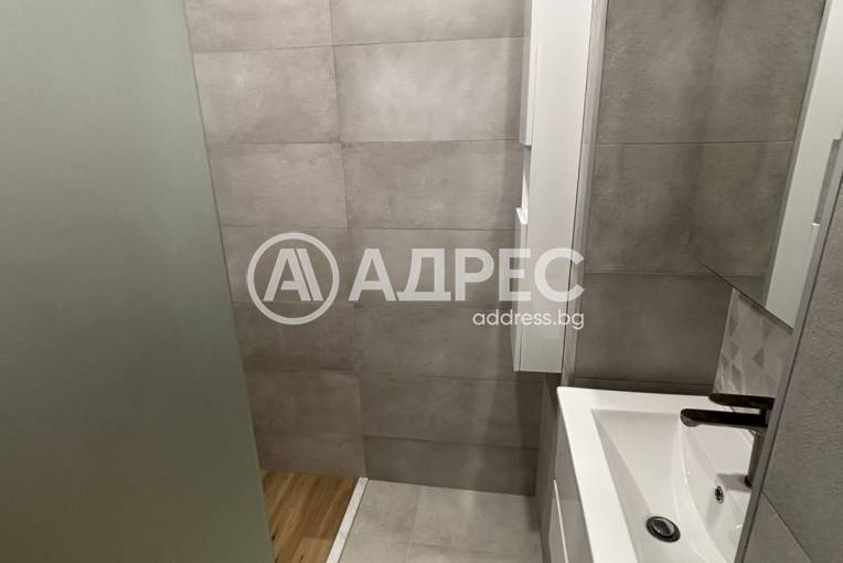 Тристаен апартамент, Велико Търново, Широк център, 700715, Снимка 6