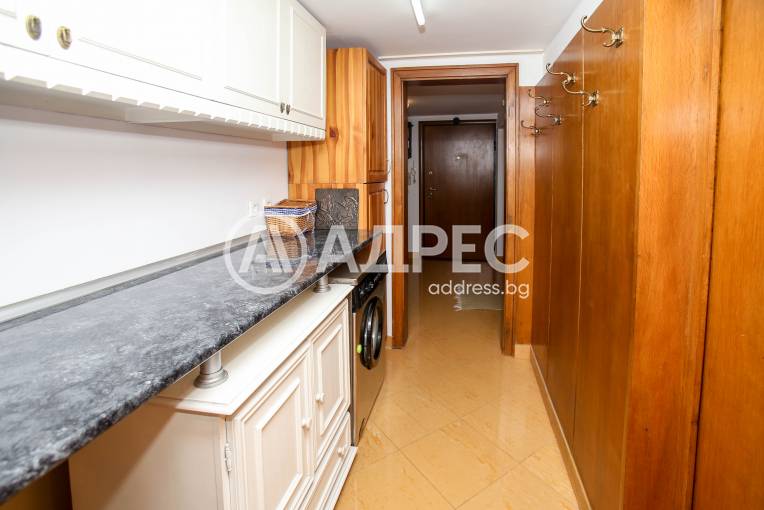 Многостаен апартамент, София, Лозенец, 677716, Снимка 19