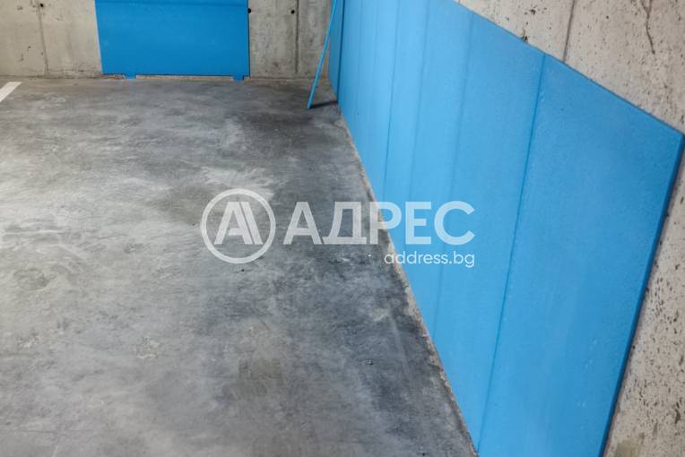Паркомясто/Гаражна клетка, Варна, Гранд Мол Варна, 680716, Снимка 3