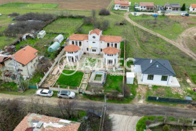 Къща/Вила, Здравец, 685716, Снимка 4