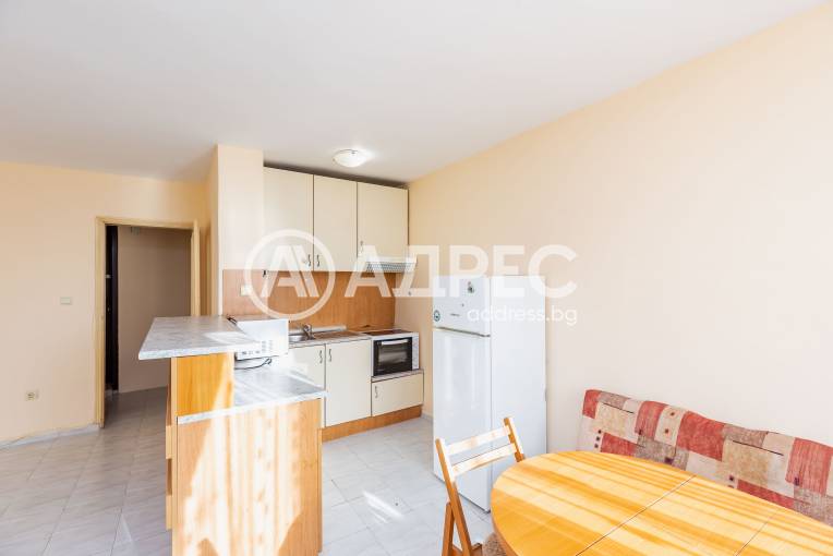 Двустаен апартамент, Варна, Икономически университет, 678718, Снимка 10