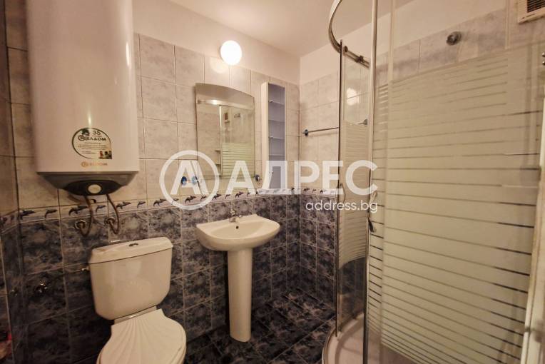 Двустаен апартамент, Варна, Икономически университет, 678718, Снимка 9