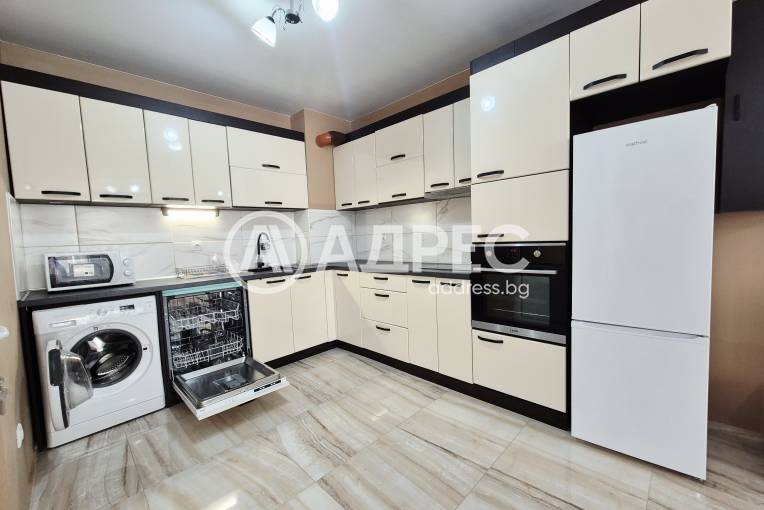 Тристаен апартамент, Варна, Виница, 691718, Снимка 2