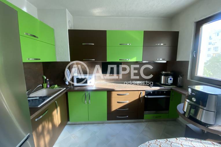 Тристаен апартамент, Хасково, Възраждане, 695718, Снимка 1