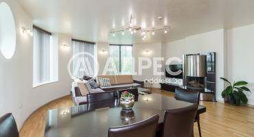 Тристаен апартамент, Варна, Бриз, 496720, Снимка 1