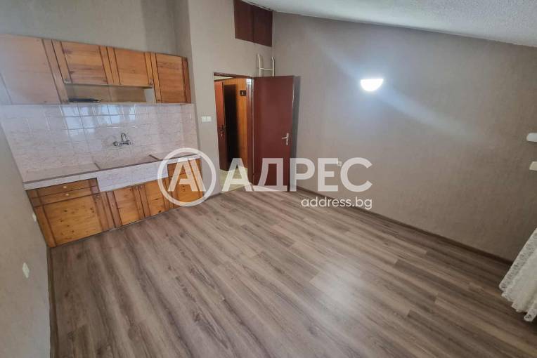 Едностаен апартамент, Ямбол, Васил Левски, 660720, Снимка 1