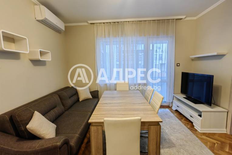 Тристаен апартамент, Варна, Център, 675721, Снимка 1