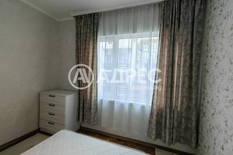 Тристаен апартамент, Варна, Център, 675721, Снимка 11